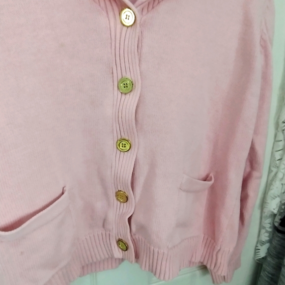 KAREN SCOTT PINK CARDIGAN WITH GOLD TONED BUTTONS - Picture 4 of 6